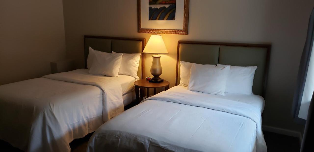 Deluxe Room,1010641687:JPEG