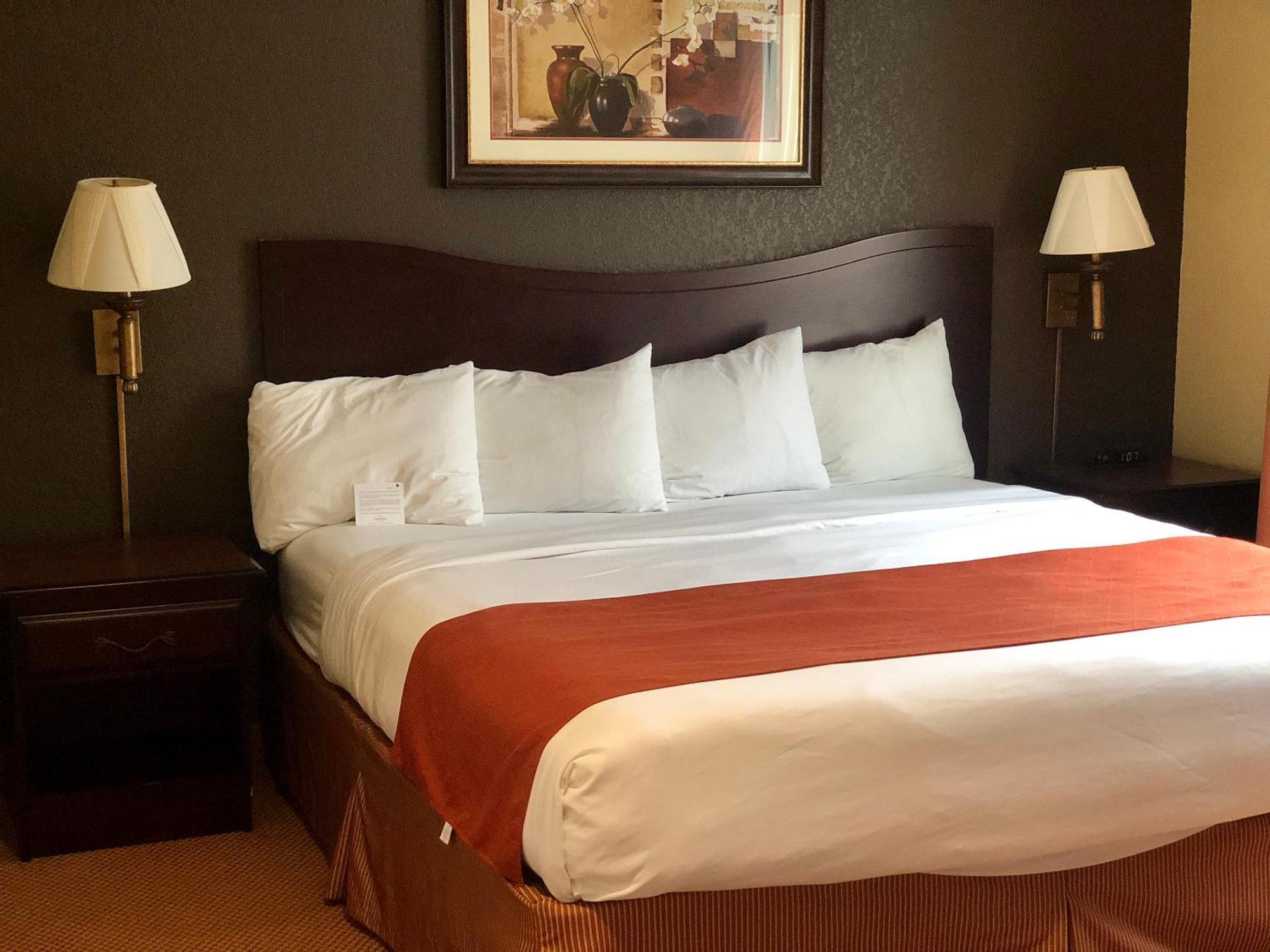 King Room Extended Stay - Disability Access/Non-Smoking,1443595522:JPEG