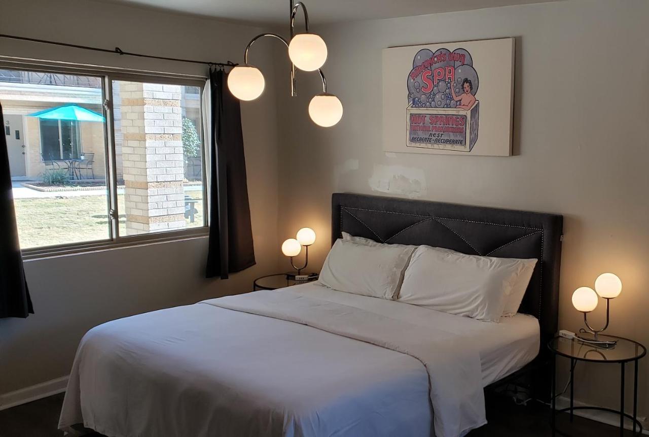 Double Room,1231904840:JPEG