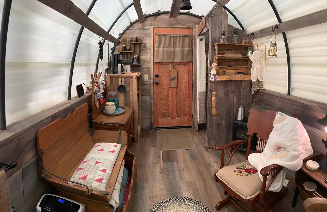 Fox Pass Cabins-1