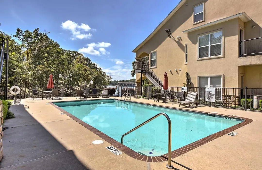 Contemporary Resort Condo With Patio On Lake Hamilton-1