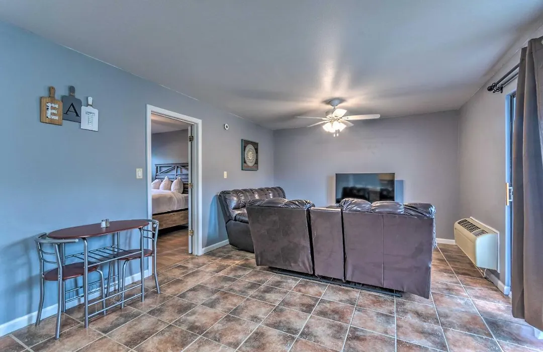 Modern Hot Springs Condo With Dock On Lake Hamilton!-1