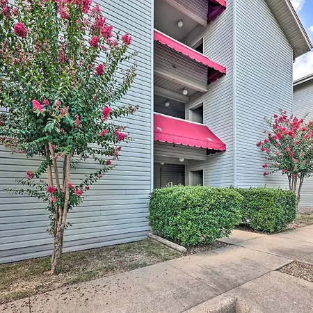 Beautiful Hot Springs Condo W/ Lake Hamilton Views-3