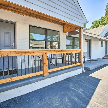 Chic Uptown Cottage - Mins To Downtown Fun!-2