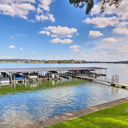 Hot Tub Access: Fantastic Condo In Hot Springs!-3