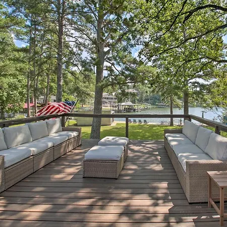 Deck, Fire Pit: Waterfront Lake Hamilton Home-2