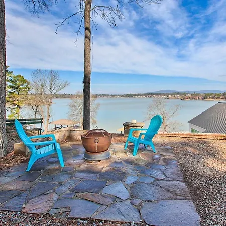Lakefront Hot Springs Vacation Rental With Dock-2