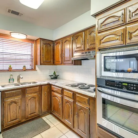 5 Mi To Casino Waterfront Condo In Hot Springs!-2