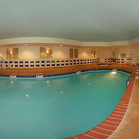Comfort Suites Near Hot Springs Park-2