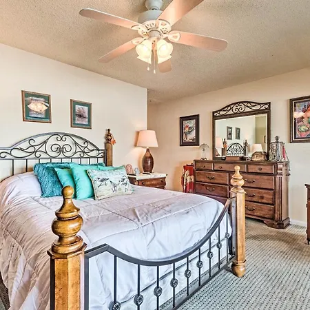 Lakefront Hot Springs Condo With Dock And Balcony-2