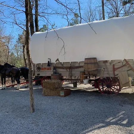 Prairie Palace Covered Wagon-2